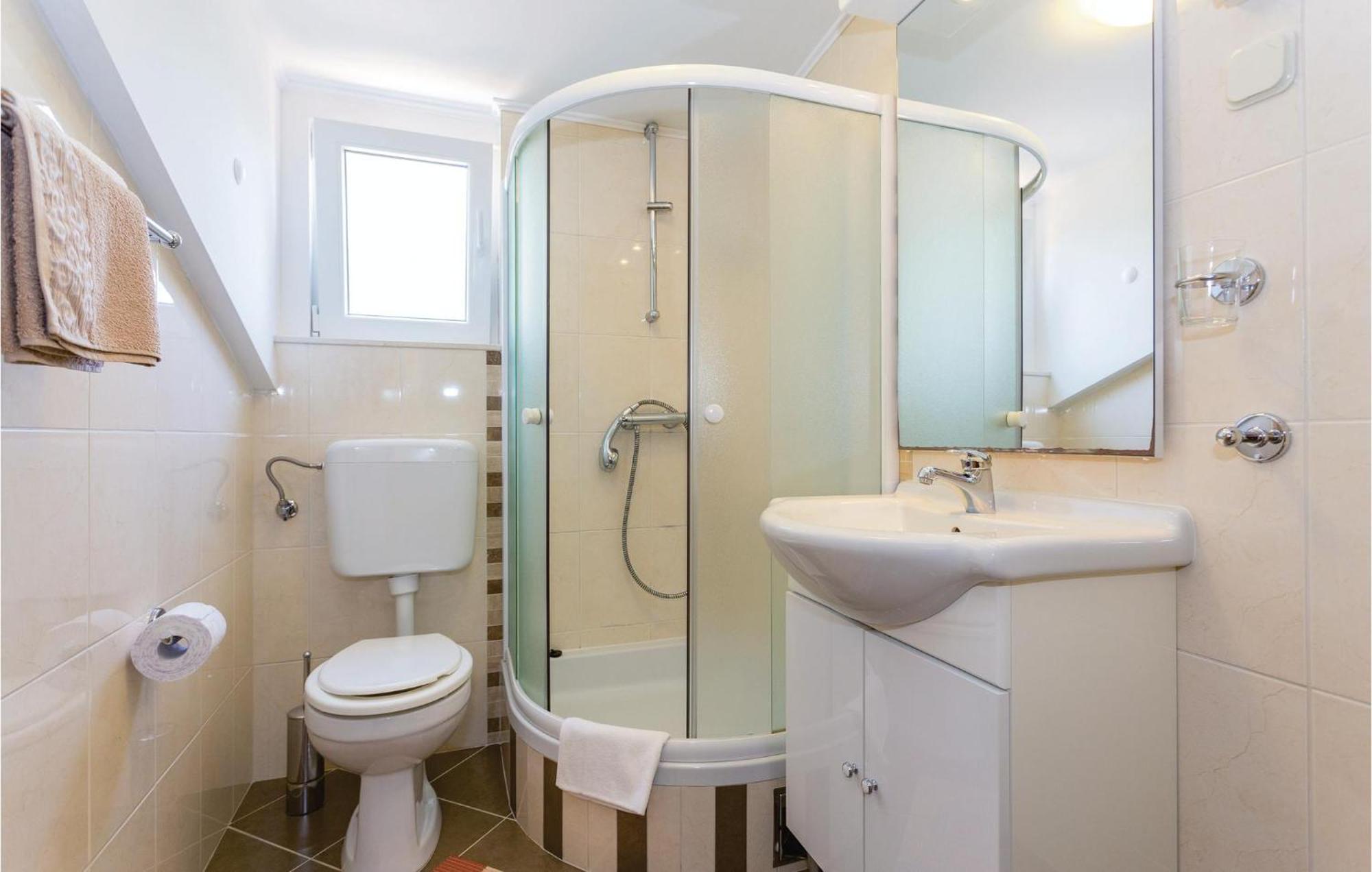Nice Apartment In Dubrovnik With Kitchenette Exterior foto